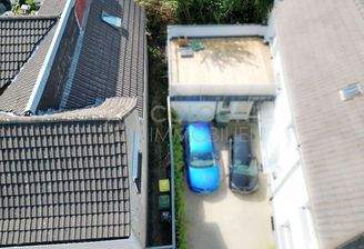 Zugang durch benachbartes Grundstück