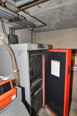 Stückholzkessel aus 2013 - soll wieder in Betrieb genommen werden.
