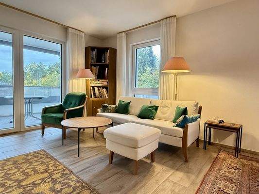 Wohnbereich u. Essbereich 