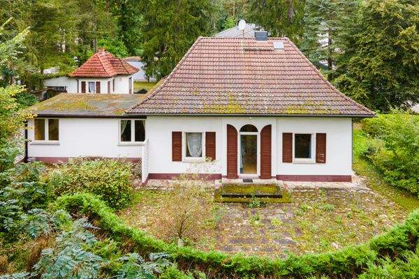 Historischer Altbau + Anbau