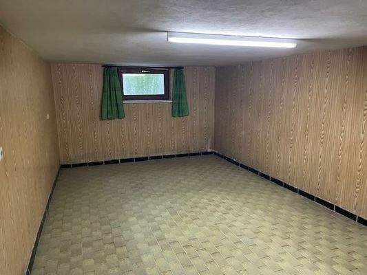 Hobbyraum unter der Garage