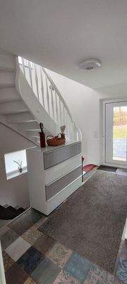 Flur und Keller Abgang EG