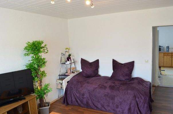 Balkon Zimmer, Süd,jetzt leer 