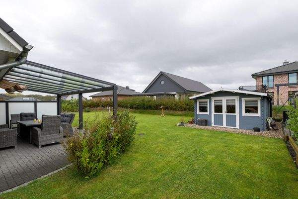 Grundstück hinter dem Haus