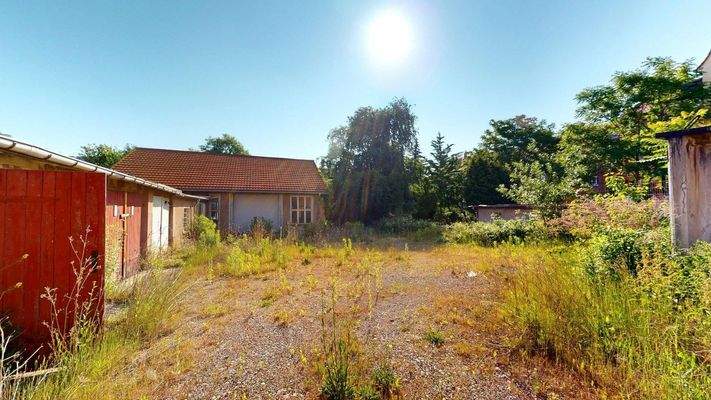 Blick auf das Grundstück