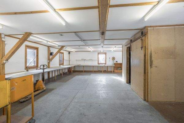 Hopfendarre mit Gewerberäumen