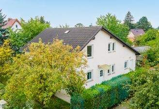 Einfamilienhaus mit Garten