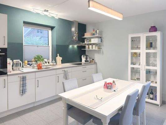 Küche zweite Wohnhälfte 