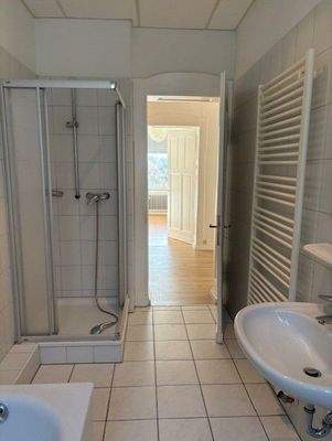Dusche 2.OG