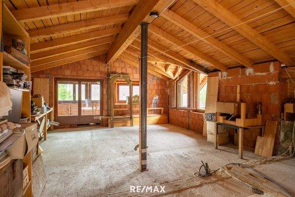 Top 6 und Top 7 Ausbaufähiger Rohdachboden