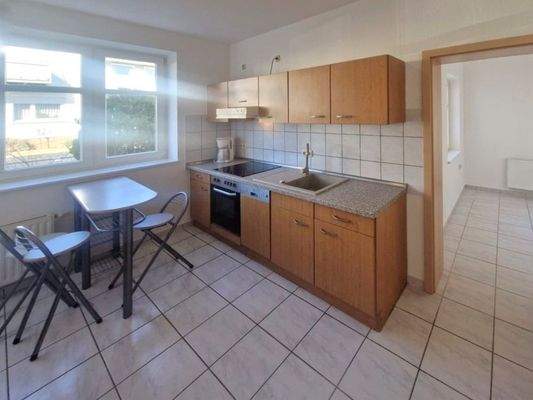 WE 1: Küche mit Einbauküche