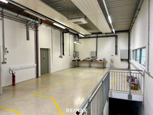 Aufgang Hallen Obergeschoss