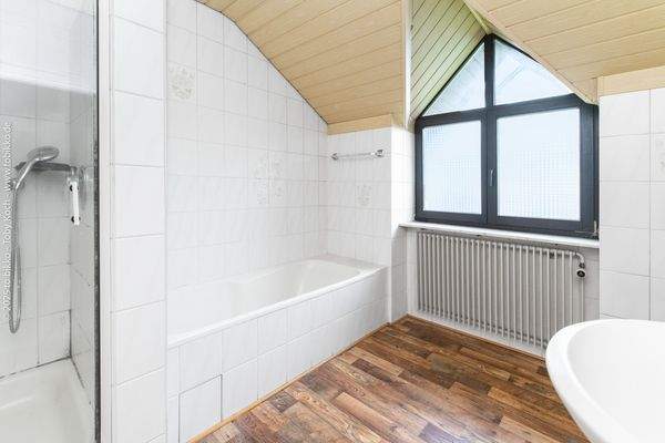 Badezimmer Wohnung Anbau 
