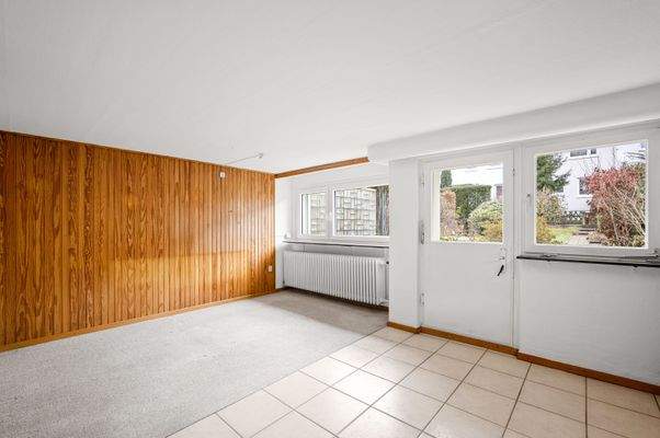 Zimmer mit Ausgang zum Garten