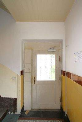 009. Eingangsbereich.JPG