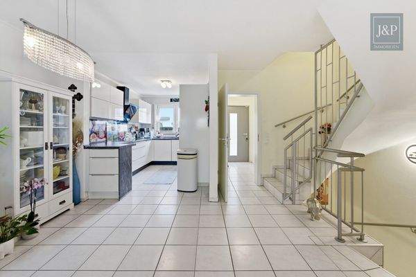 Blick auf Küche / Eingangsbereich