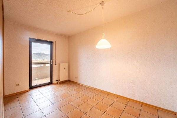 Kinderzimmer mit kleinem Balkon 