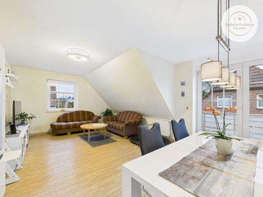 Wohn- und Essbereich