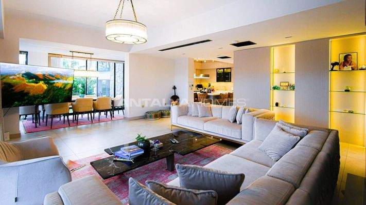 Move-In Ready Stylish House with Private Pool in Bodrum