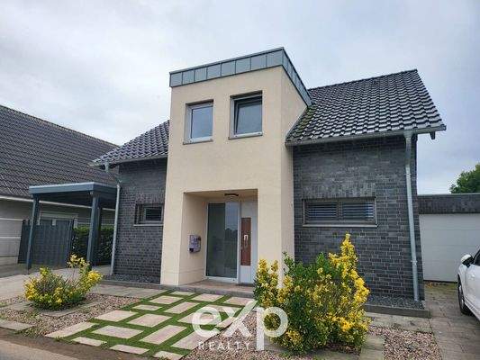 Hausvorderansicht Held