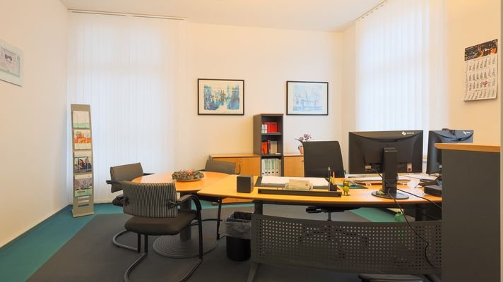 EG: Büro 1