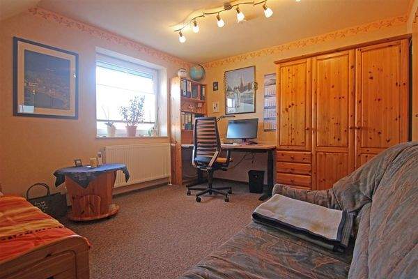 Zimmer 2 im Obergeschoss - Bild 2