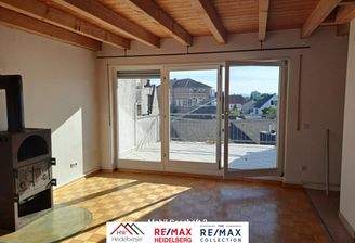 Wohnzimmer mit Terasse