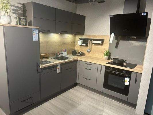 neue EinbaukücheKüche