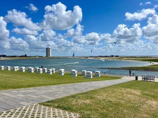 Die Familienlagune nur 200 m entfernt und in 3 Gehminuten zu erreichen