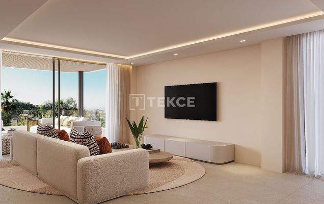 2 and 3 Bedroom Homes with Swimming Pool in Estepona Spain