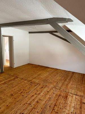 Maisonnette-Wohnung: Dachgeschoss