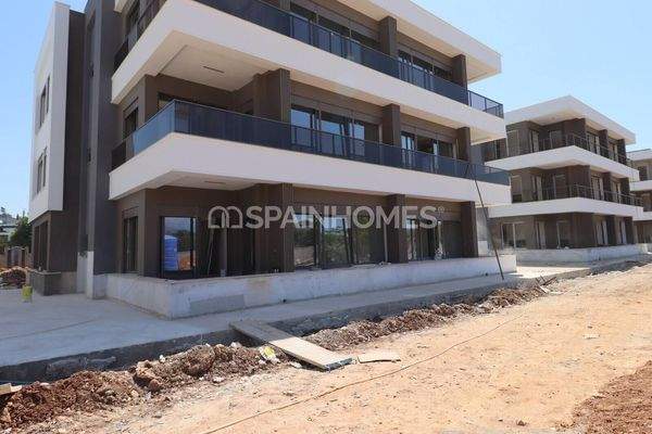 Sea-View Flats Near the Beach in Mijas Costa