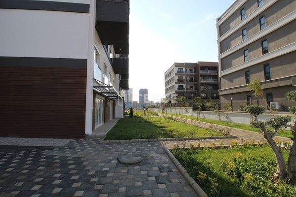 Apartments in a Complex with Terraces in Antalya Altintas