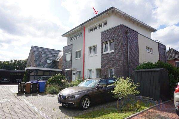 große Doppelhaushälfte