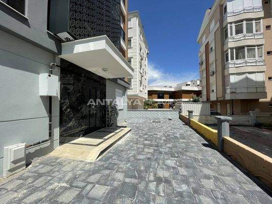 New Build Apartment with High Rental Income Potential in Antalya