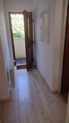 Eingang zur Einheit im UG