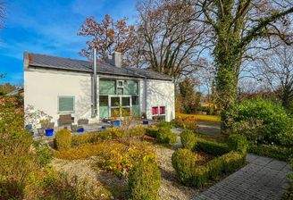 Ansprechendes Architektenhaus