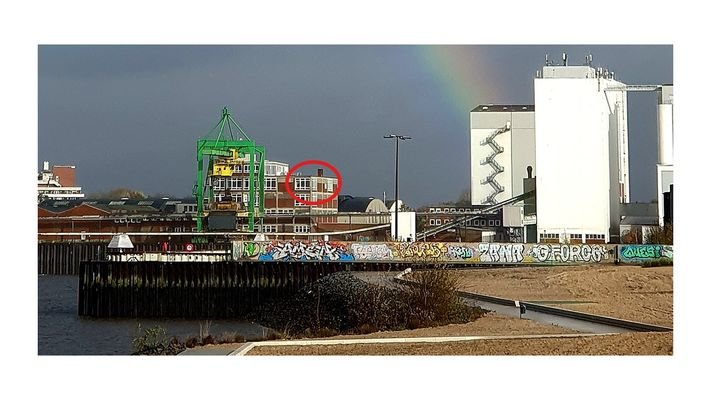 Gebäude aus Blickrichtung Waller Sand.jpg