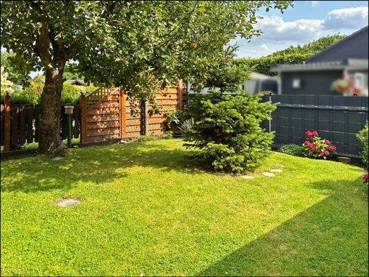 Idylle pur im schön angelegten Ziergarten