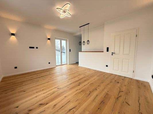 Wohnen/Essen (4-Zi renoviert)