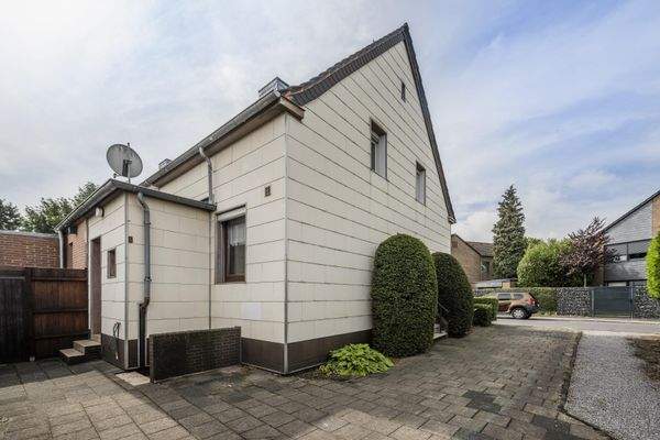 Rückwärtige Ansicht