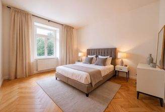 Schlafzimmer 2 - mit Möblierungsvorschlag