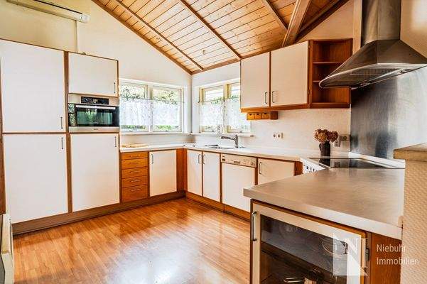 Offene Küche mit EBK