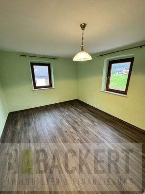 Schlaf-/Kinderzimmer OG