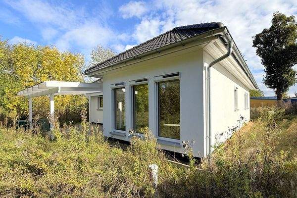 hochwertiger Winkelbungalow mit ca. 90 m² Wohnfläche