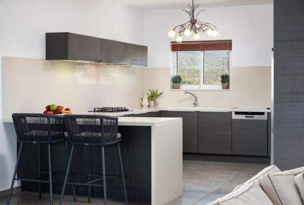 Kreta, Vathi: Atemberaubende Villa mit Pool, Gärten und Meerblick zu verkaufen