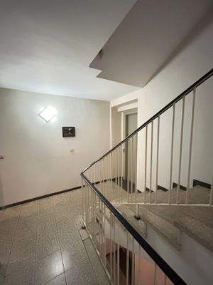 Fahrstuhl und Gemeinschaftsflurbereich