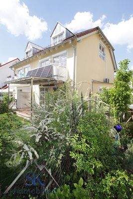 Hausansicht v. d. Seite