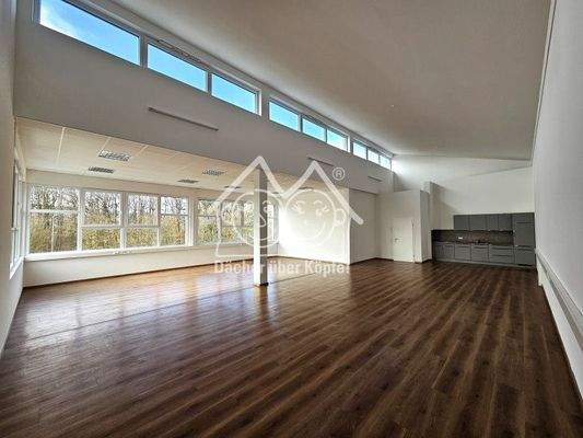 Großraumbüro Bild 1