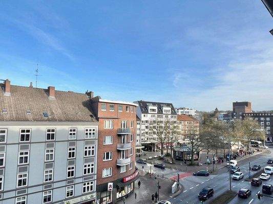 Ausblick (vom 4. OG) auf den Winterhuder Markt